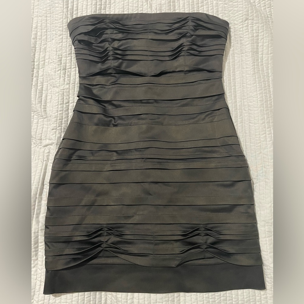 Bodycon cocktail dress